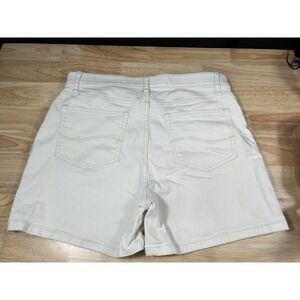 Lee Womens Regular Fit Mid Rise Denim Shorts Off-White Cream Size 14 Medium
